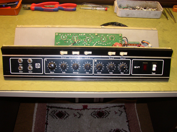 Ampeg SVT Japan