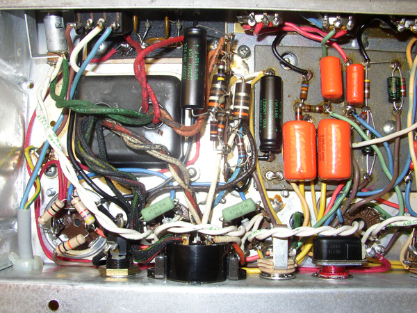 FENDER Super Champ (1982)